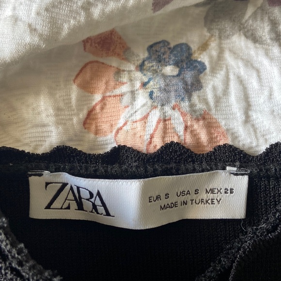 S Zara stretch black crop top - Picture 3 of 3